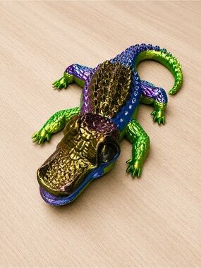 3D printed Metallic Green & Purple Alligator Terrarium Accent